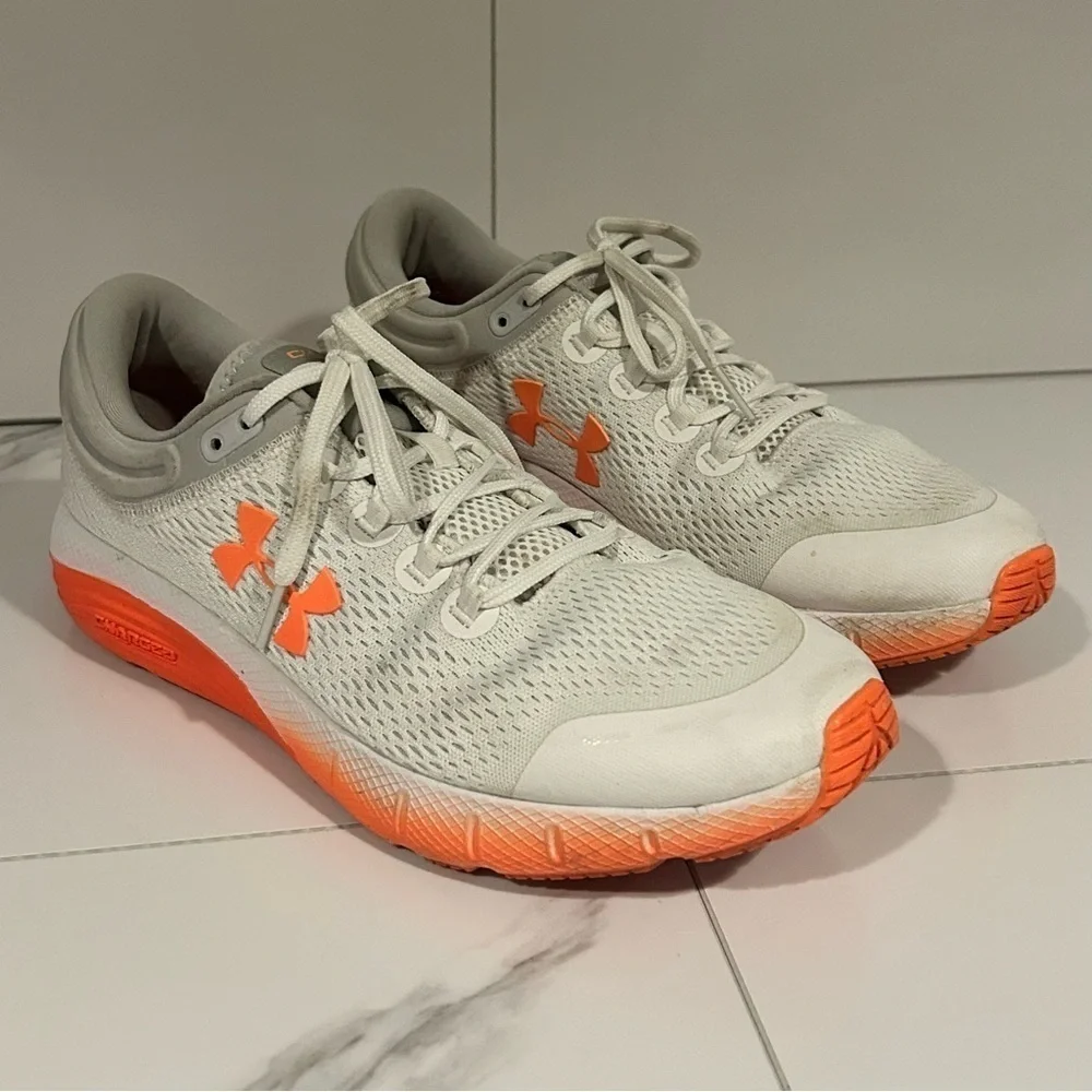 Under Armour Charged Bandit White and Orange Sneakers Size 10
